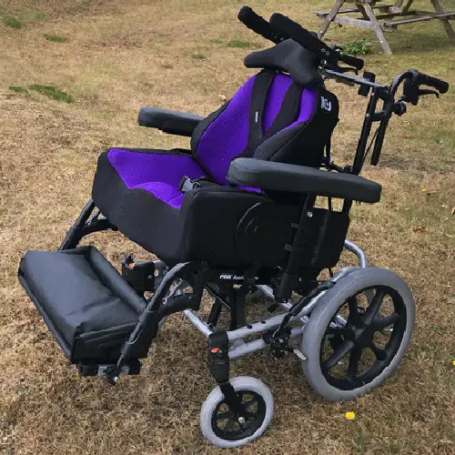 Powered and Manual Wheelchairs, Consolor